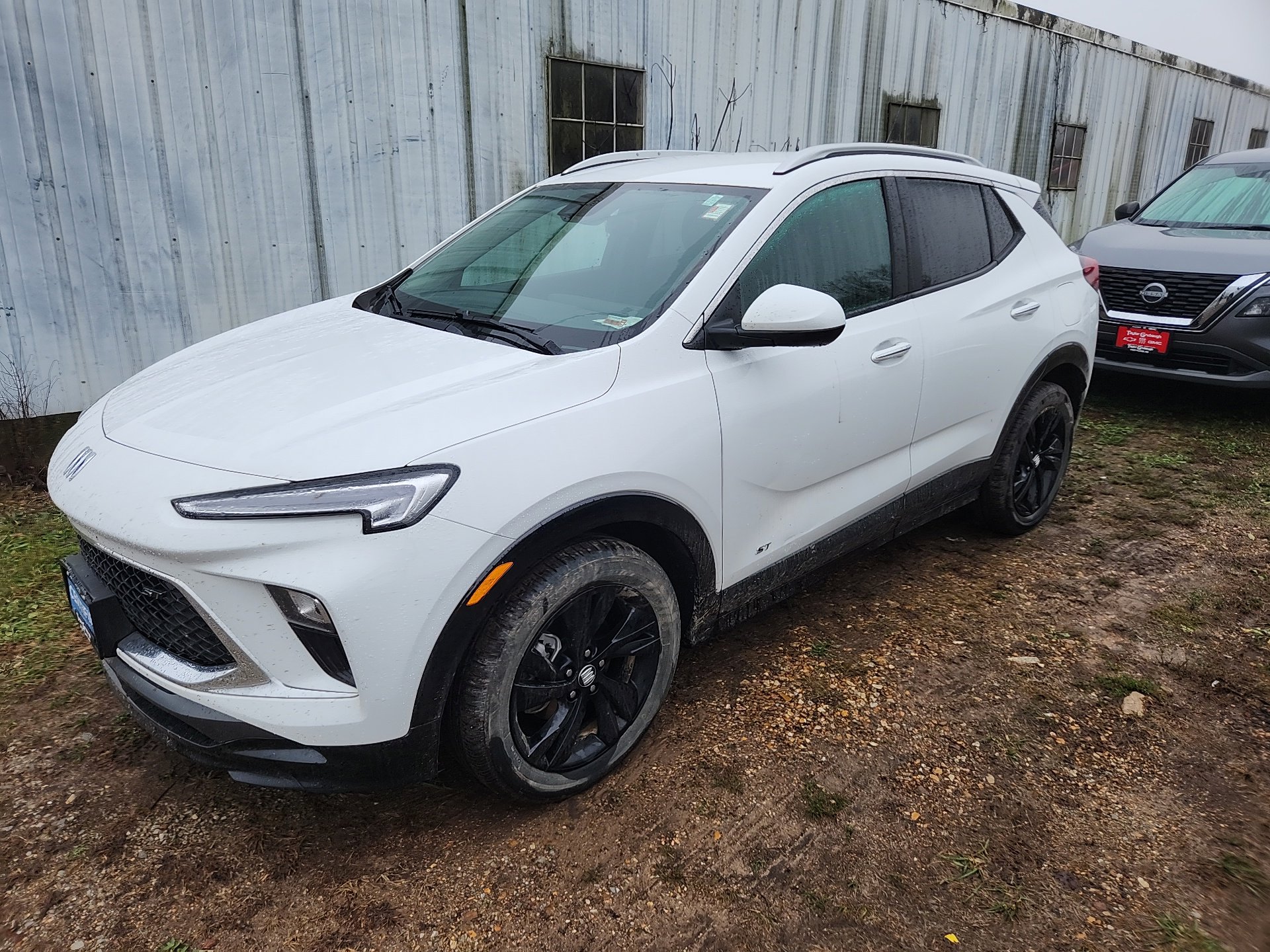 2025 Buick Encore GX Sport Touring photo 3