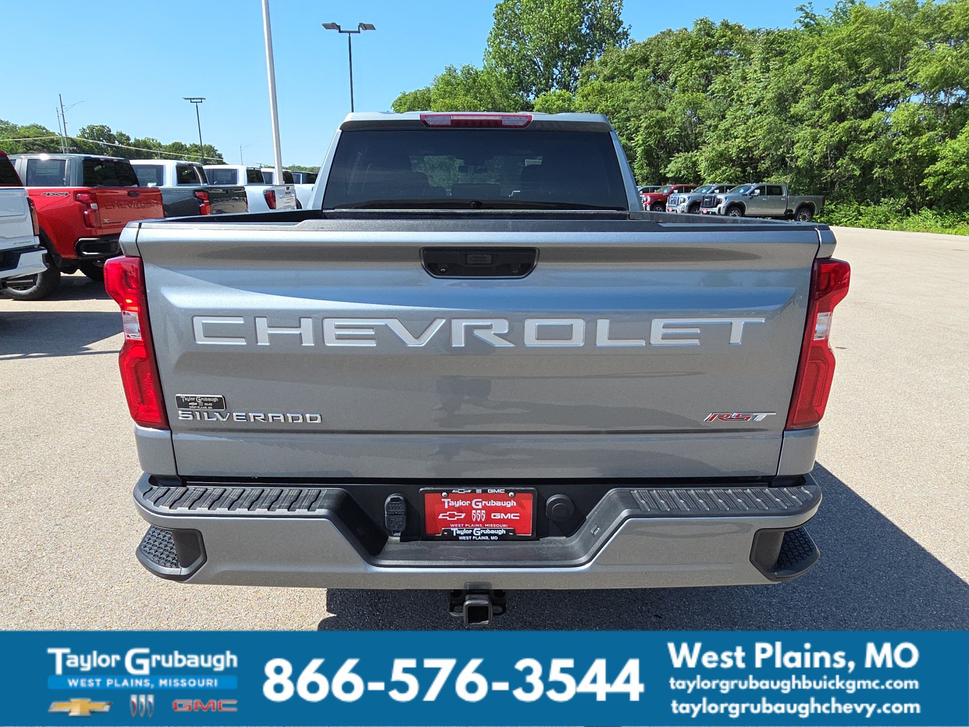 2023 Chevrolet Silverado 1500 RST - Photo 7