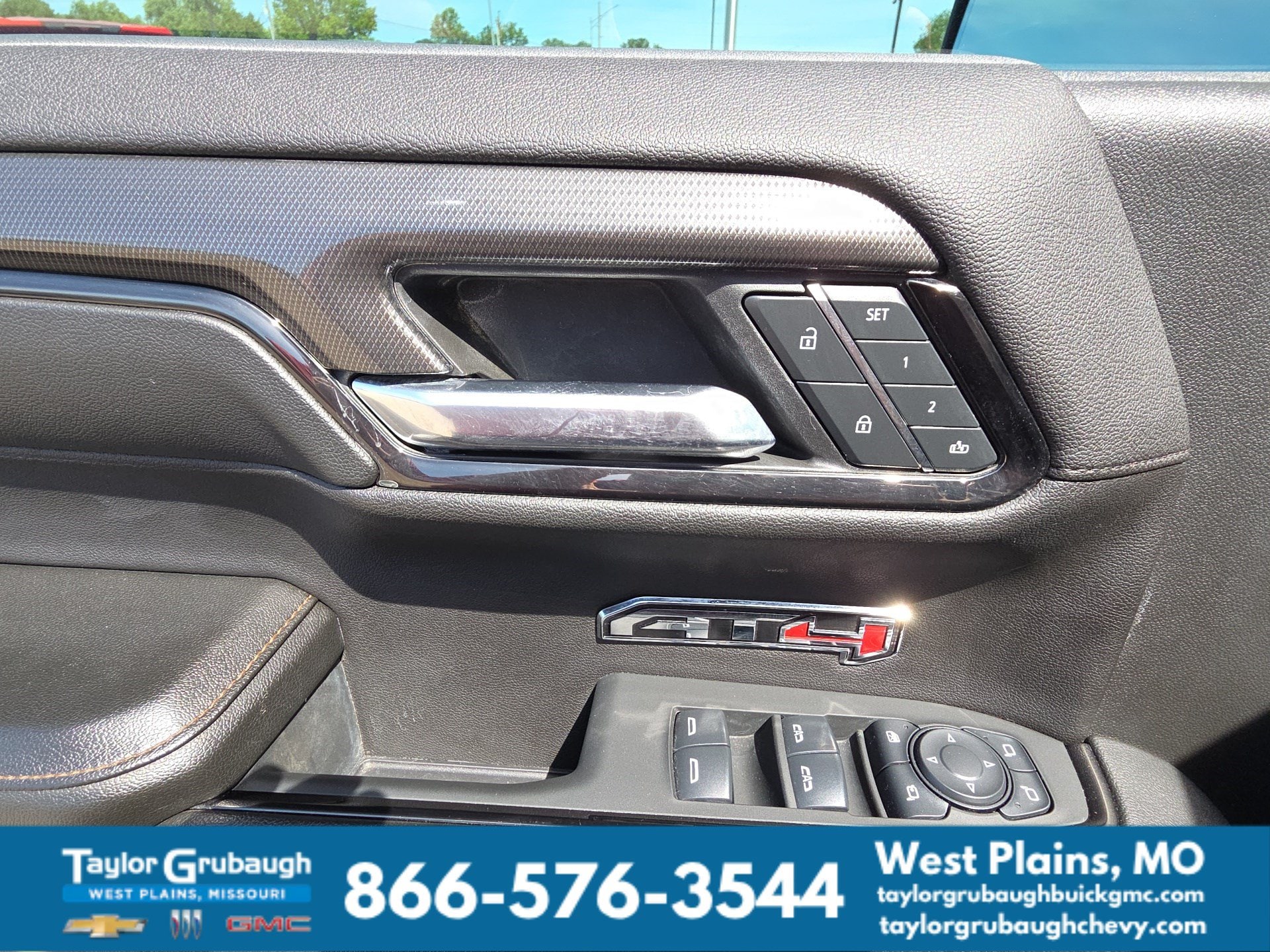 2024 GMC Sierra 1500 AT4 - Photo 15