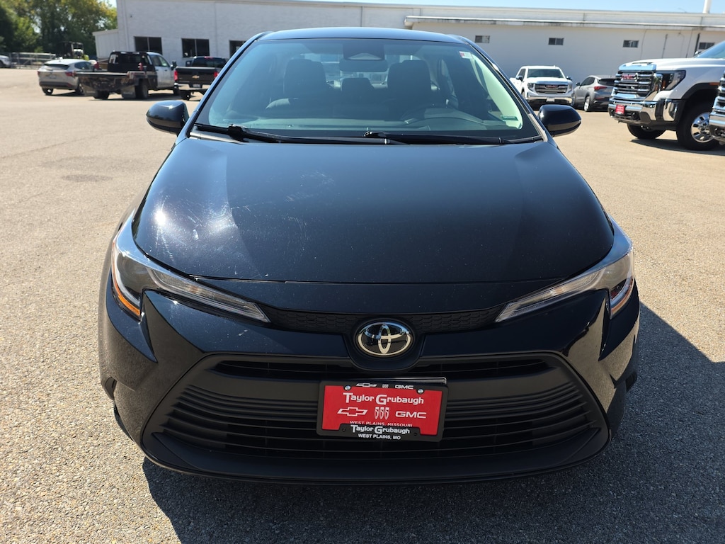 Used 2025 Toyota Corolla LE