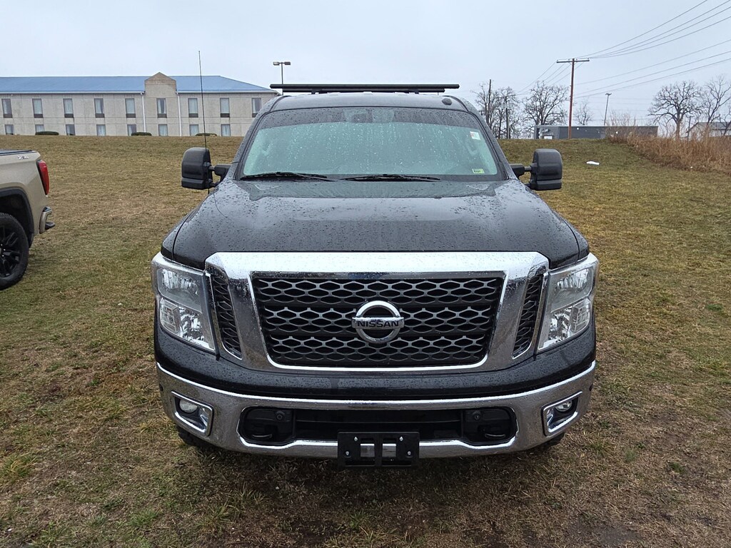 Used 2017 Nissan Titan SV