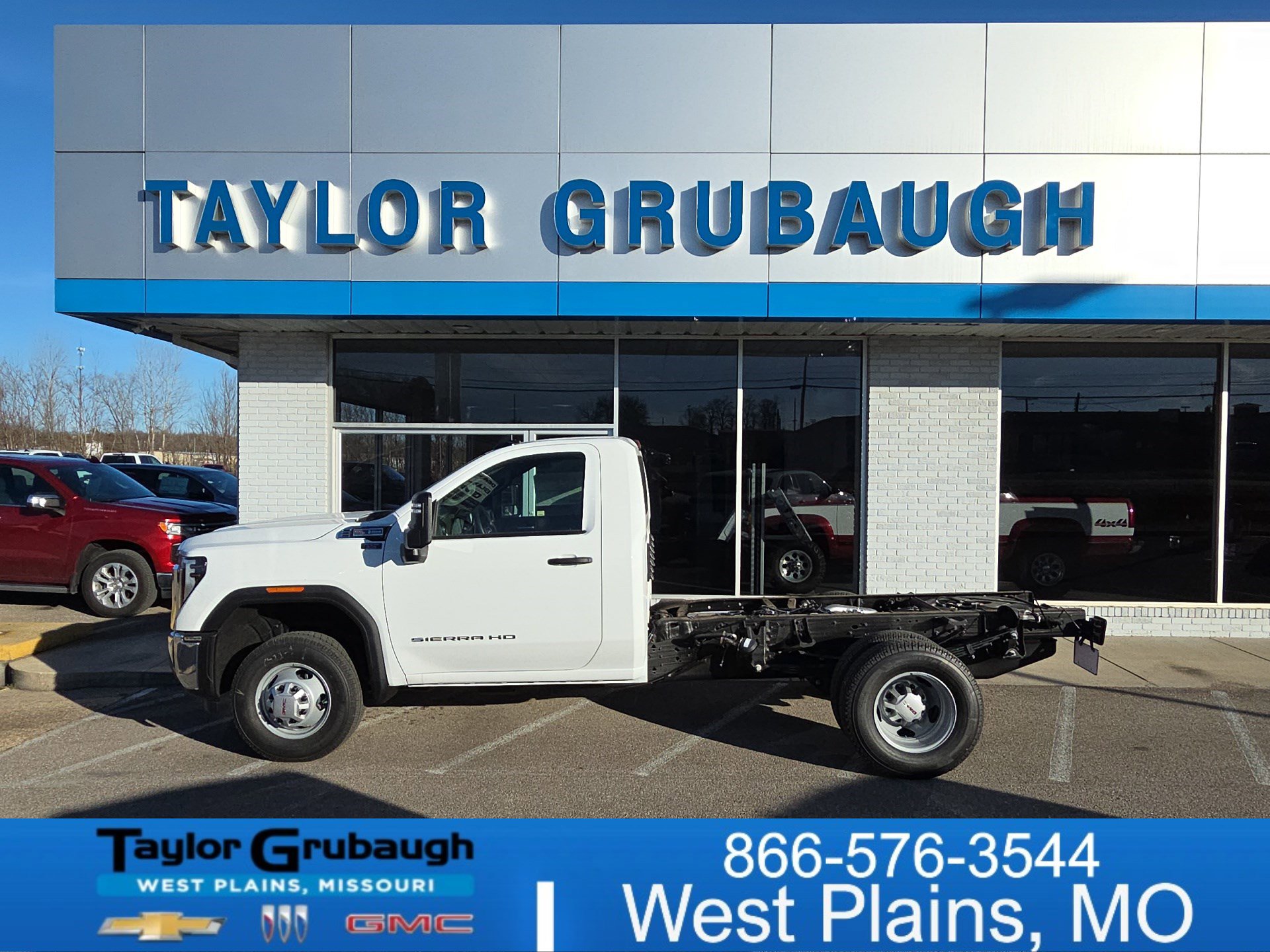 2026 GMC Sierra 3500 Chassis Cab Pro's photo