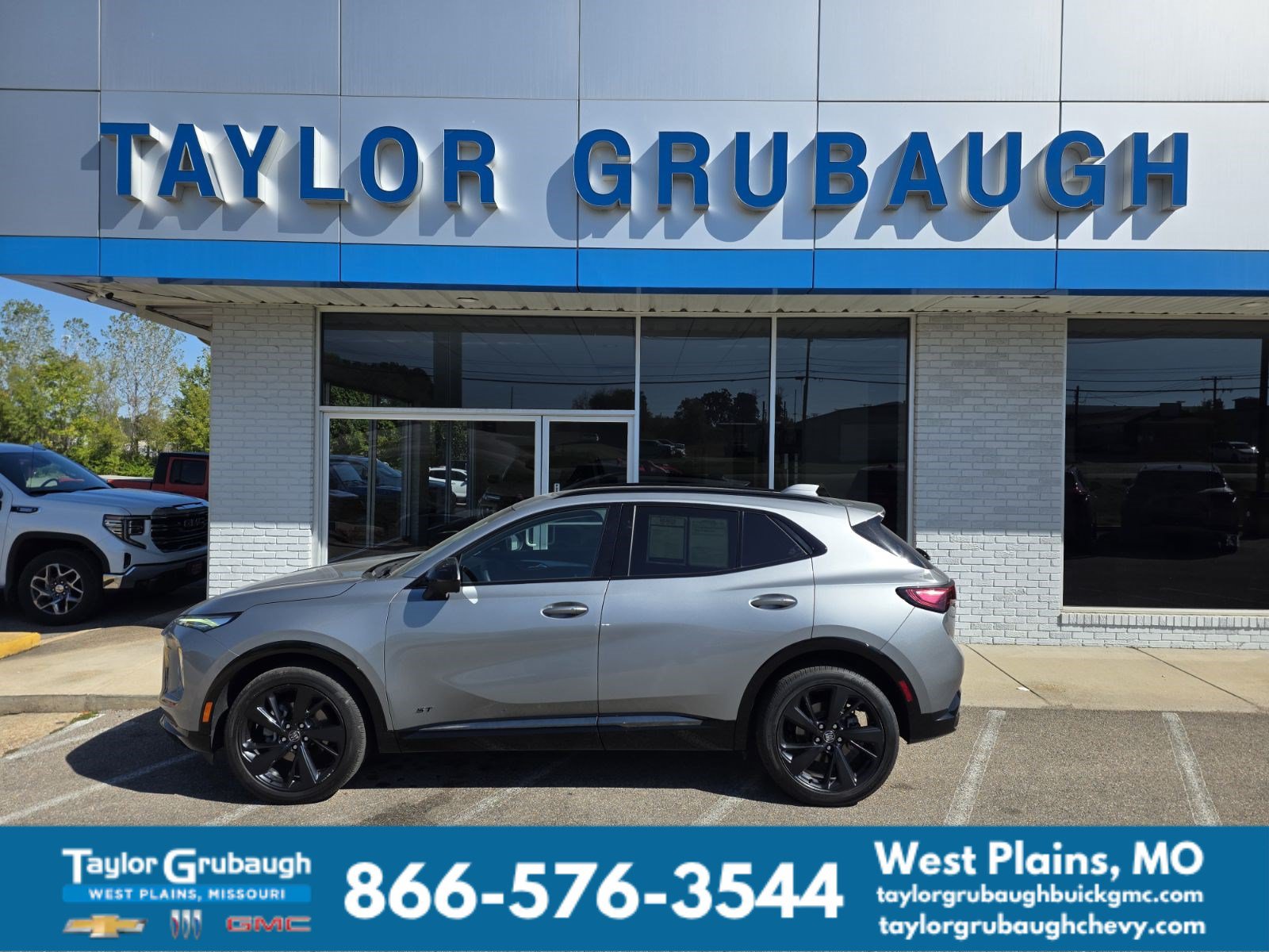 Used 2024 Buick Envision Sport Touring SUV