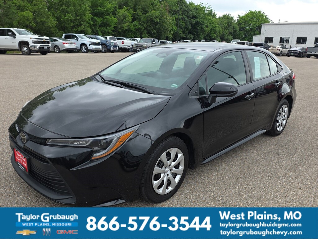 Used 2024 Toyota Corolla LE