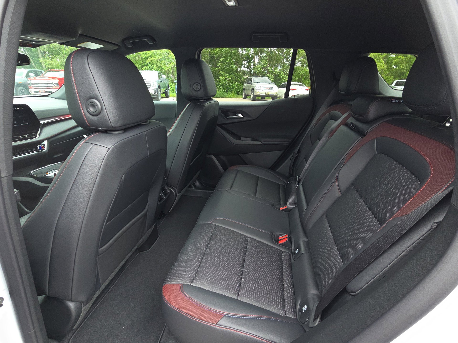 2026 Chevrolet Equinox RS - Photo 28