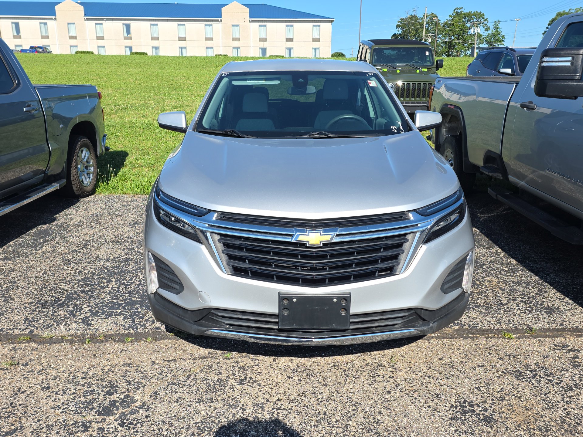 Used 2022 Chevrolet Equinox LT with VIN 2GNAXKEV0N6114229 for sale in West Plains, MO