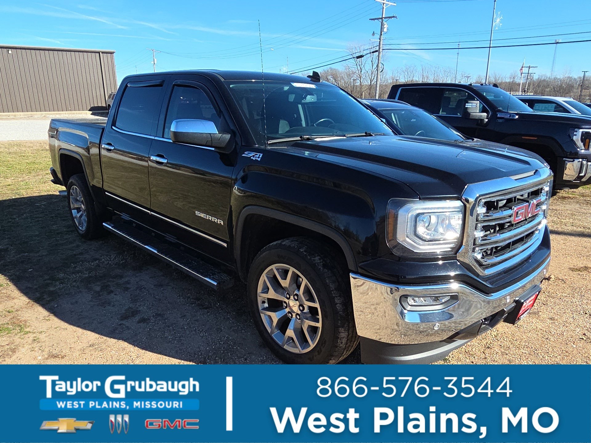 2018 GMC Sierra SLT's photo