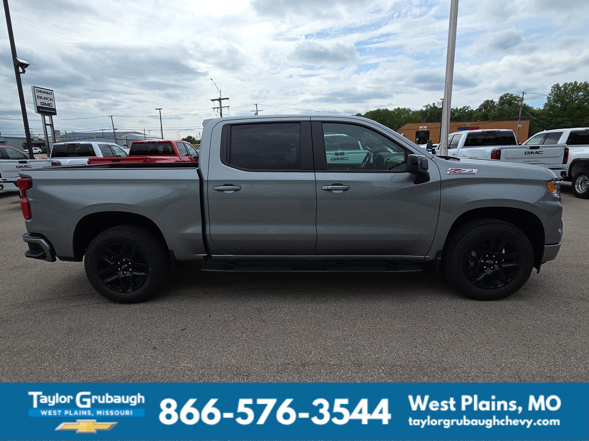 2026 Chevrolet Silverado 1500 RST - Photo 10
