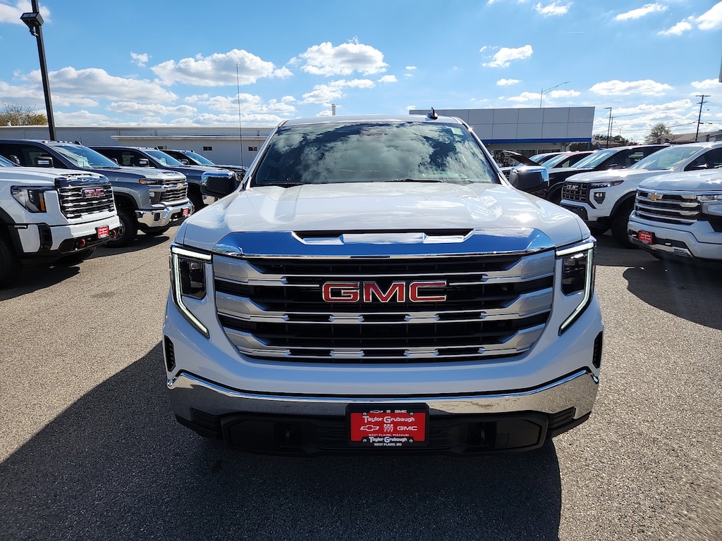 New 2026 GMC Sierra 1500 SLE Truck
