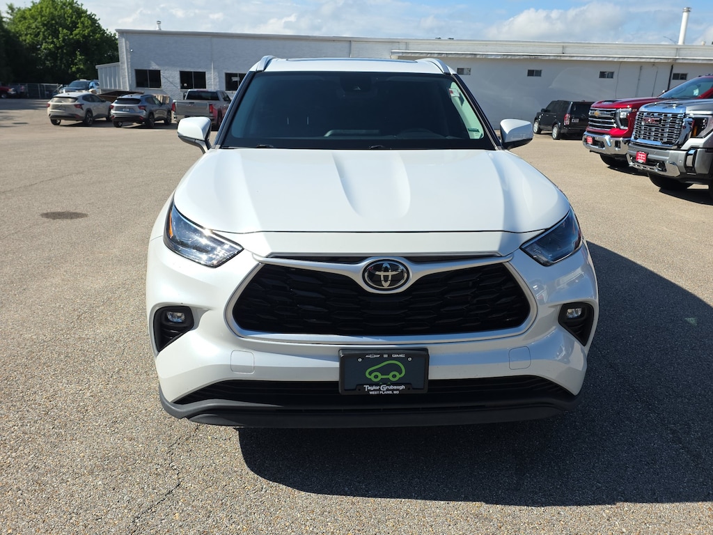 Used 2023 Toyota Highlander XLE SUV