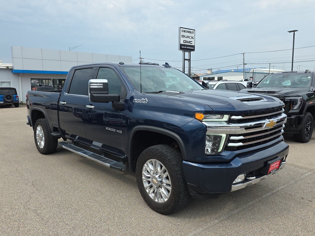 Used 2022 Chevrolet Silverado 2500 HD High Country Truck