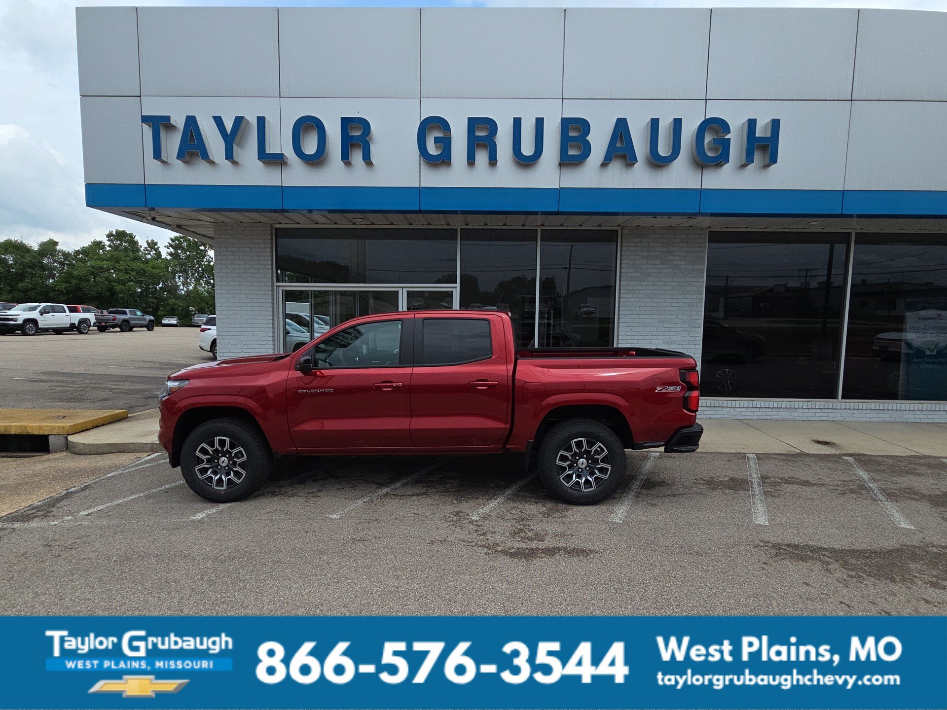 Radiant Red Tintcoat 2026 Chevrolet Colorado Pickup Truck Four-Wheel Drive Automatic