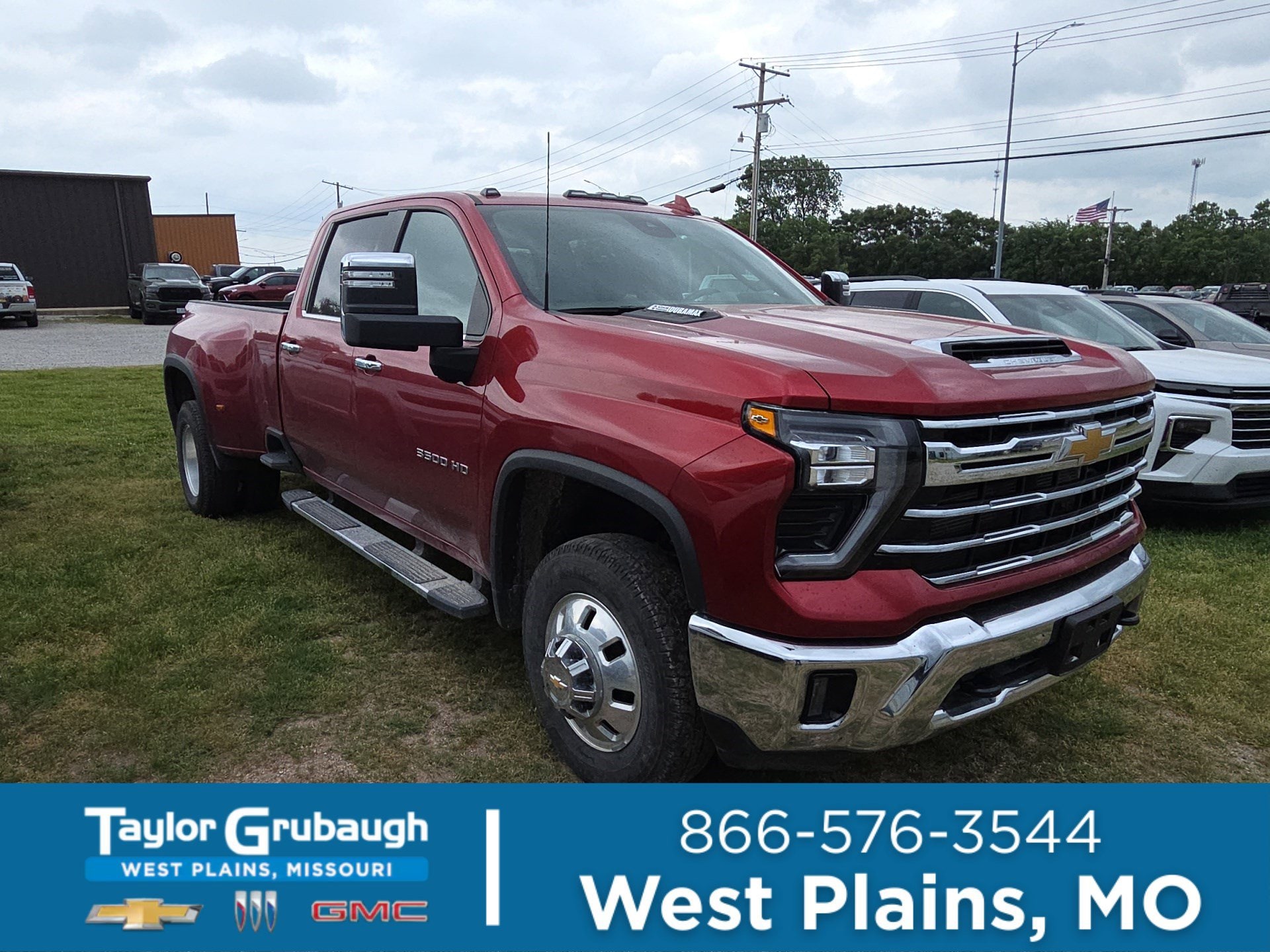 2025 Chevrolet Silverado HD LTZ 4WD Crew Cab Long Box DRW's photo