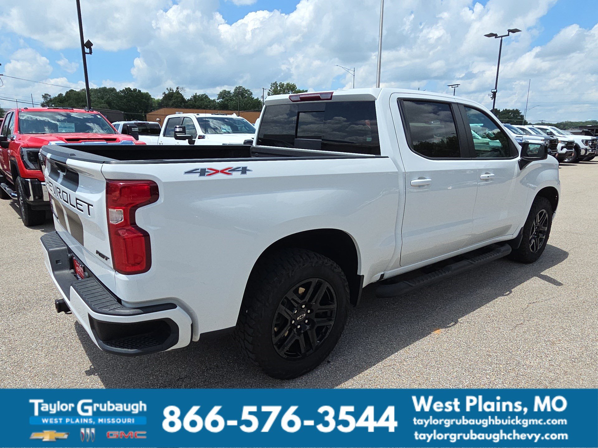 2023 Chevrolet Silverado 1500 RST - Photo 9