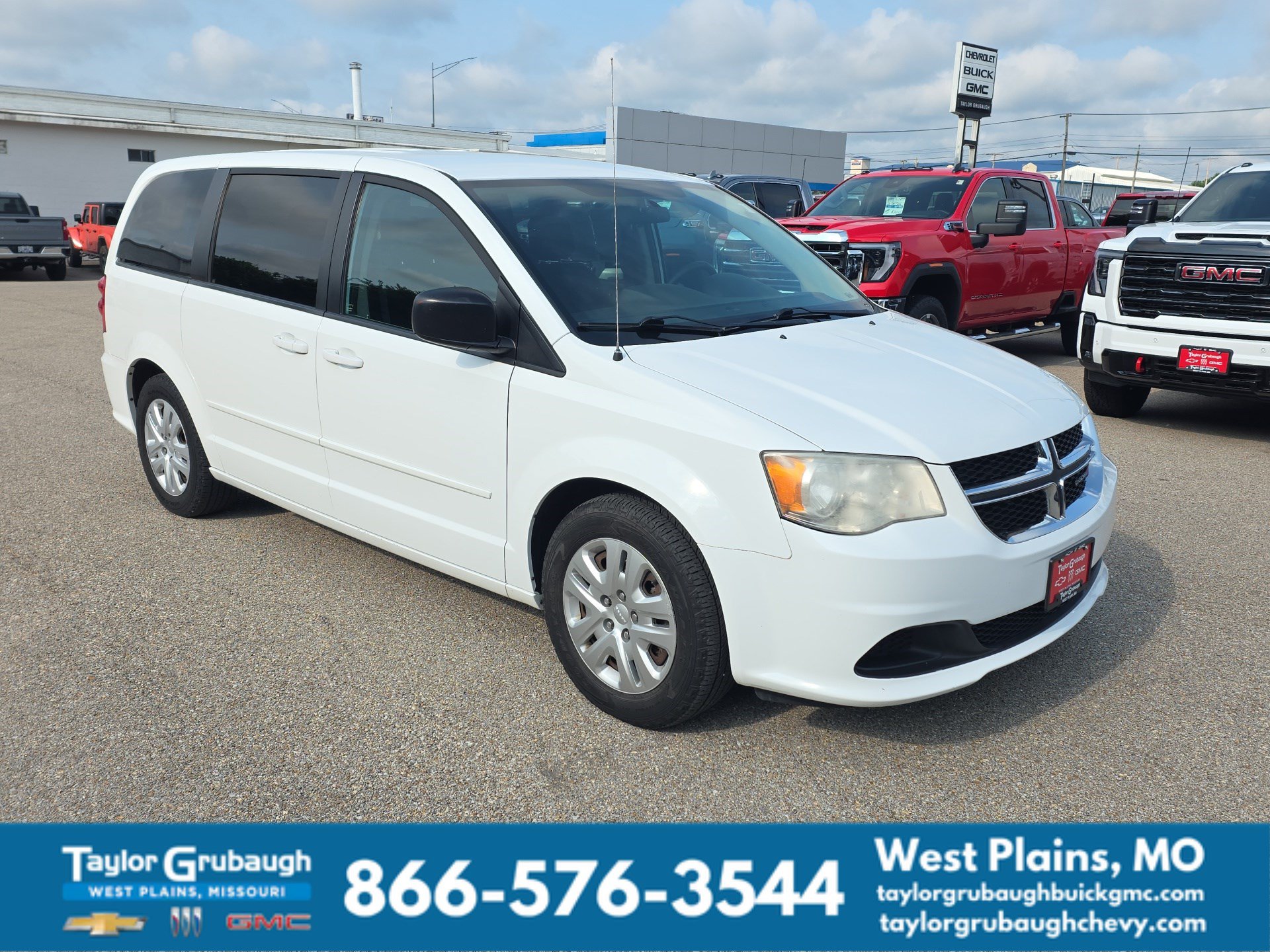 Used 2014 Dodge Grand Caravan SE with VIN 2C4RDGBG3ER400632 for sale in West Plains, MO