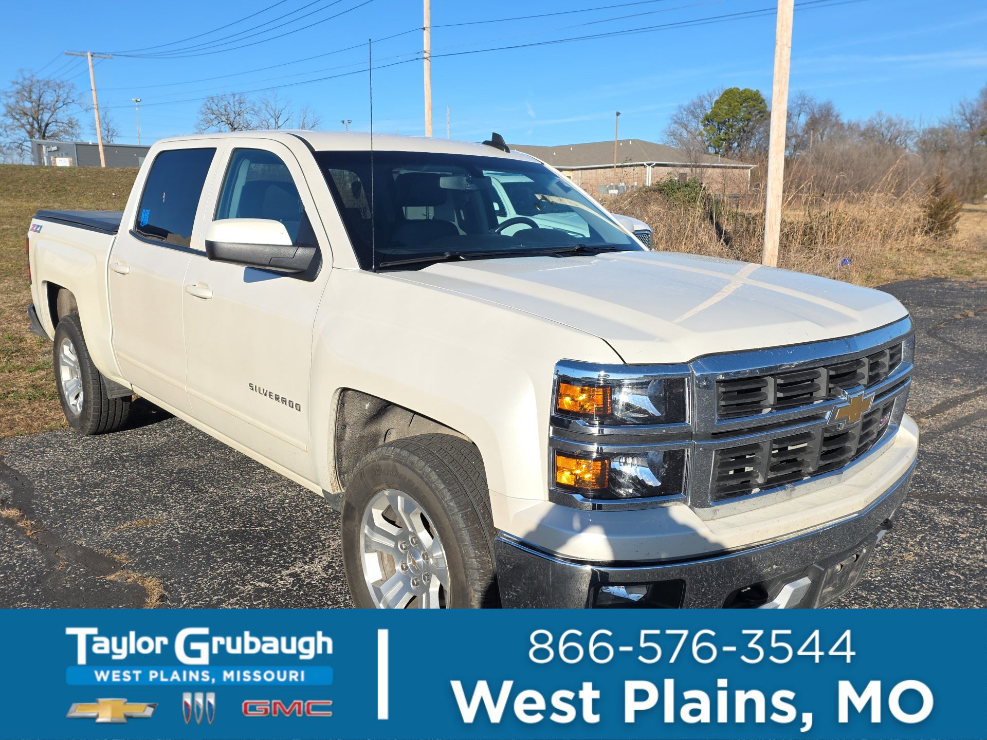 2015 Chevrolet Silverado LT's photo