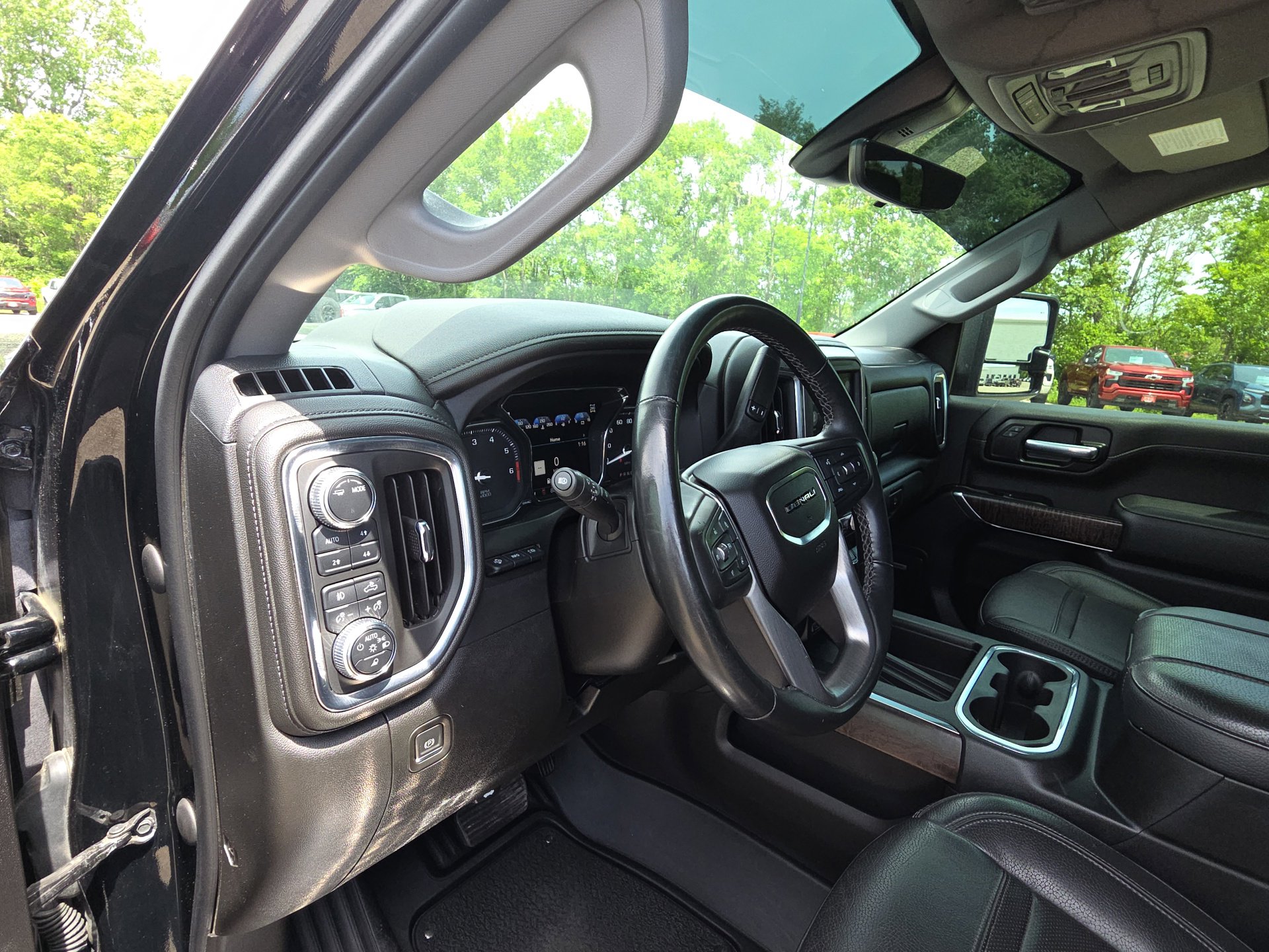 2023 GMC Sierra 2500 Denali HD Denali - Photo 17