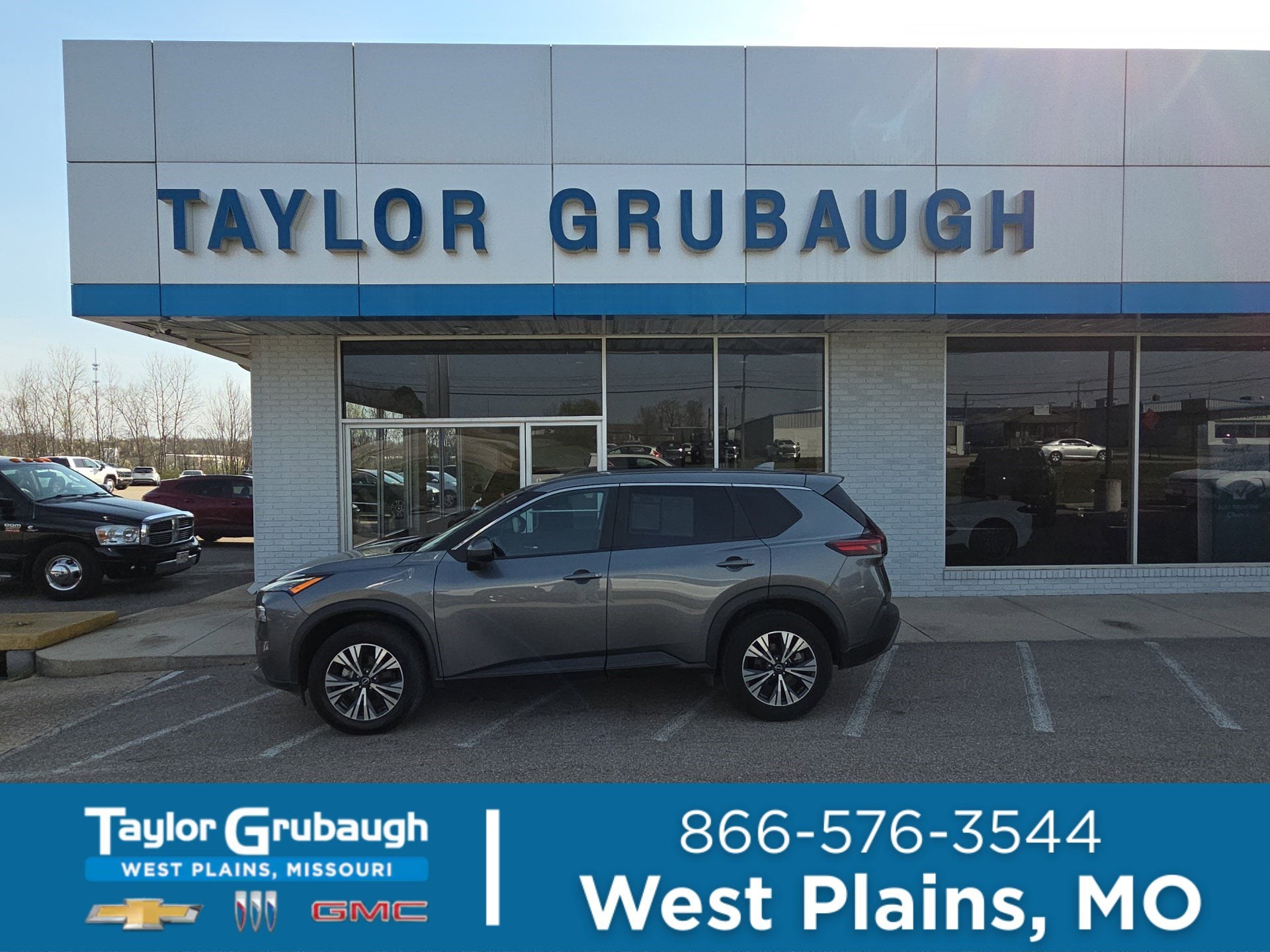 2023 Nissan Rogue SV