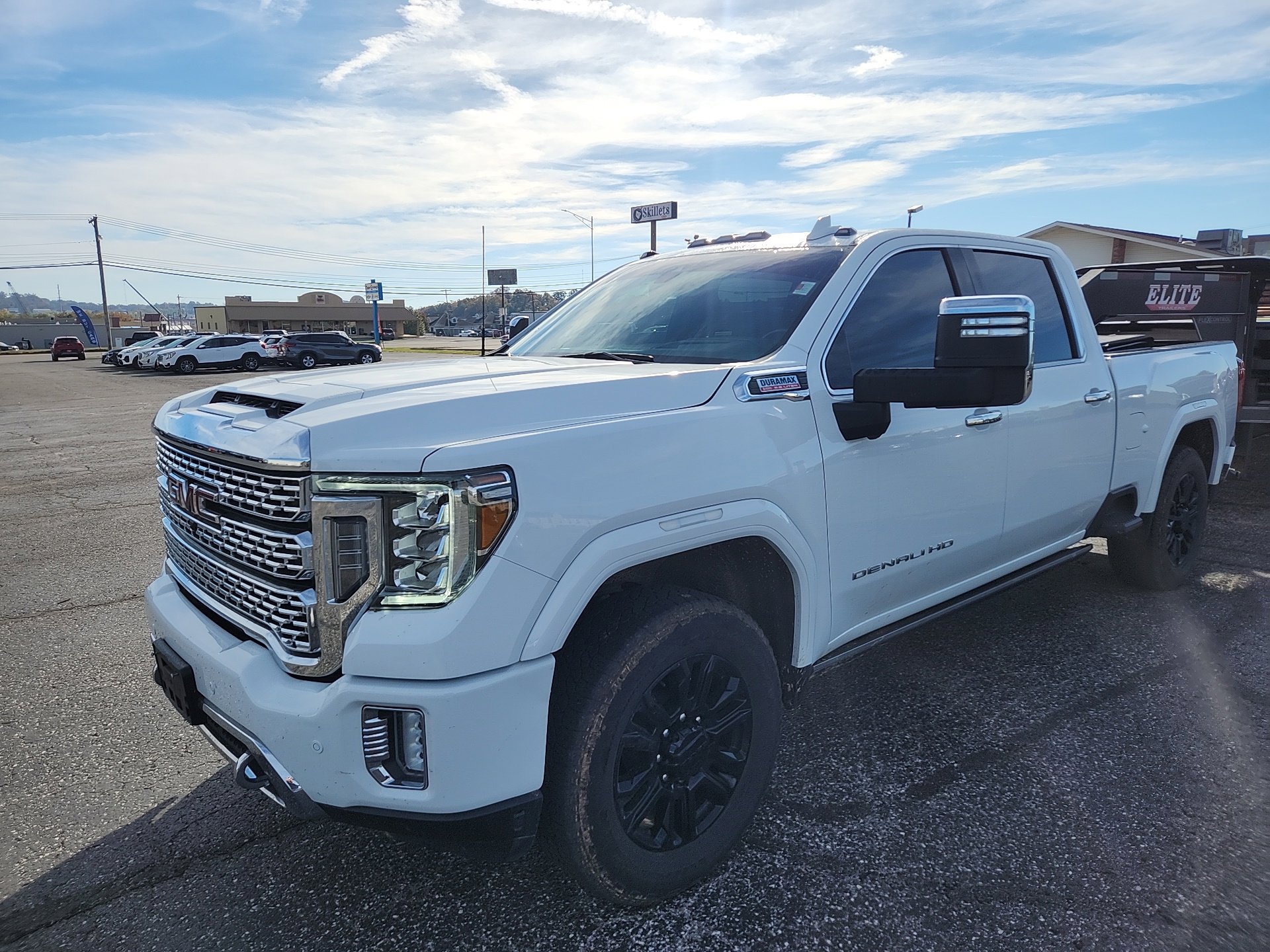 2021 Gmc Sierra 2500 HD Denali photo 3