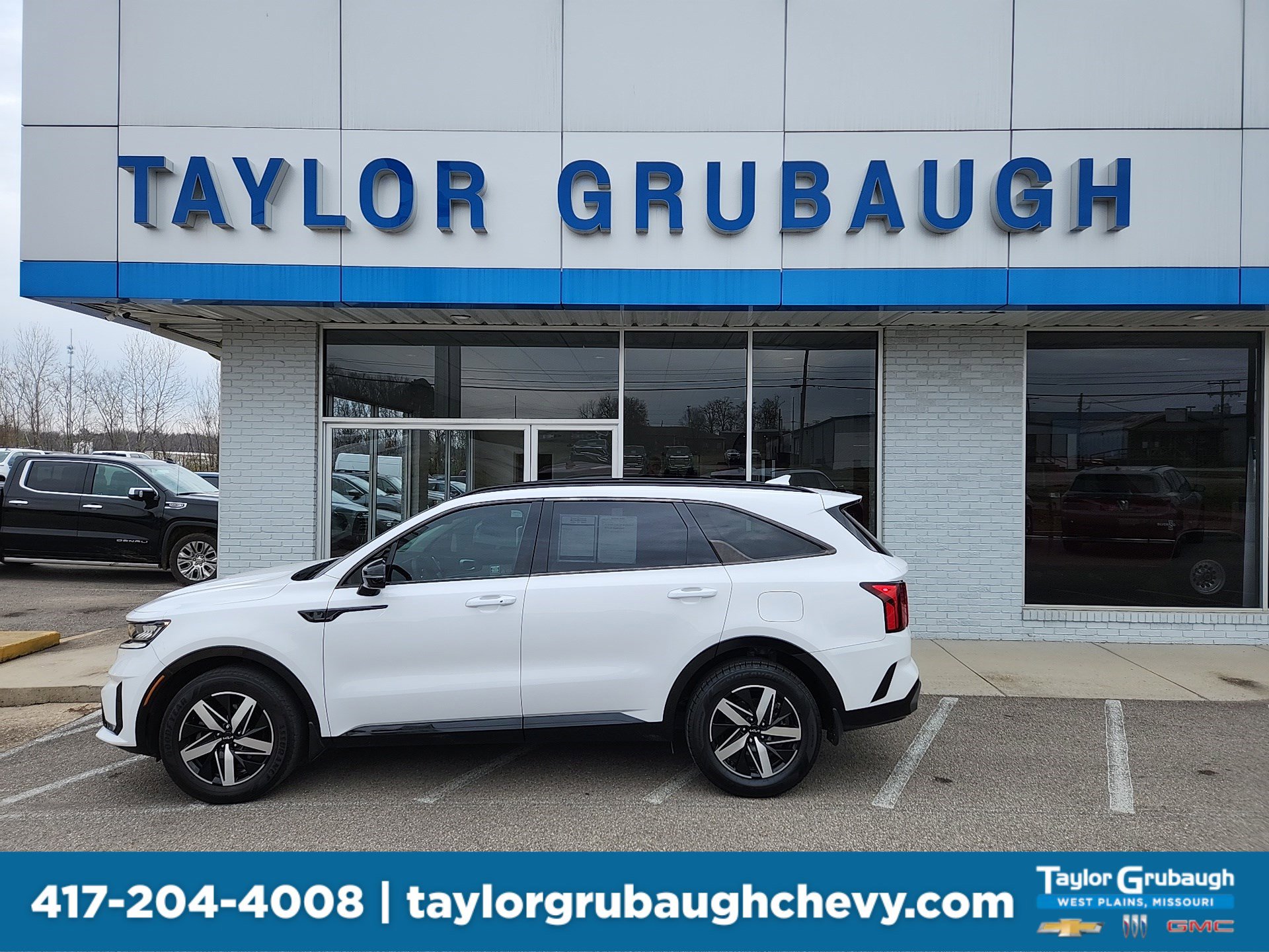 2022 Kia Sorento EX's photo