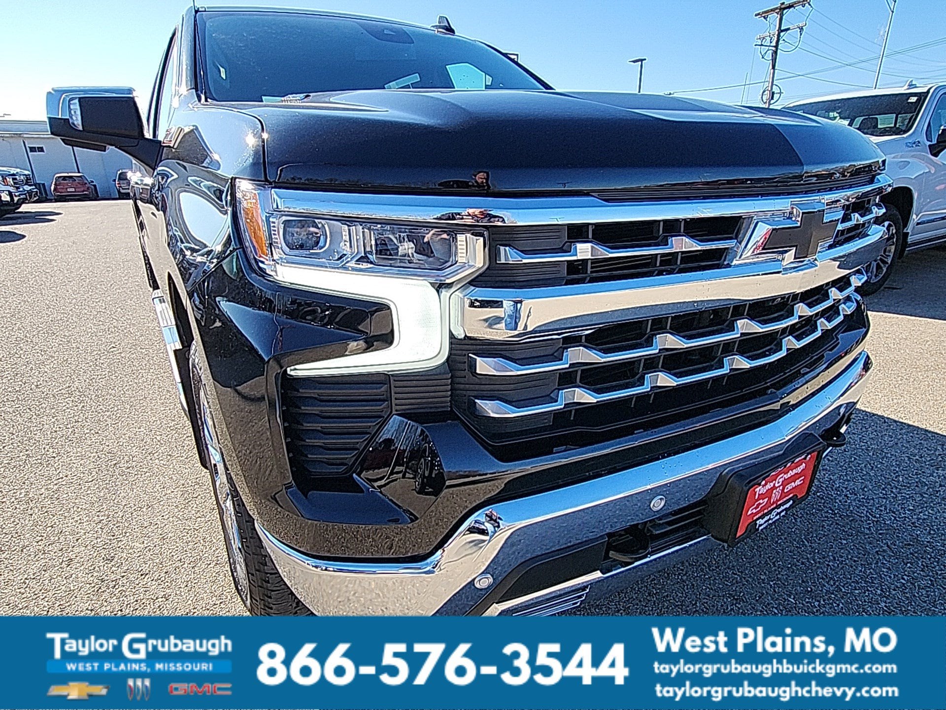 2023 Chevrolet Silverado 1500 LTZ - Photo 13