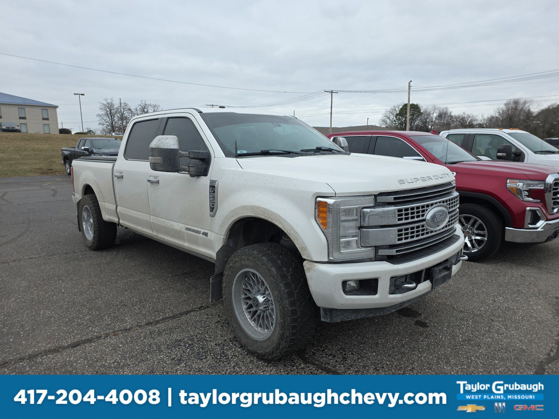 2017 Ford F-250 Super Duty Platinum's photo
