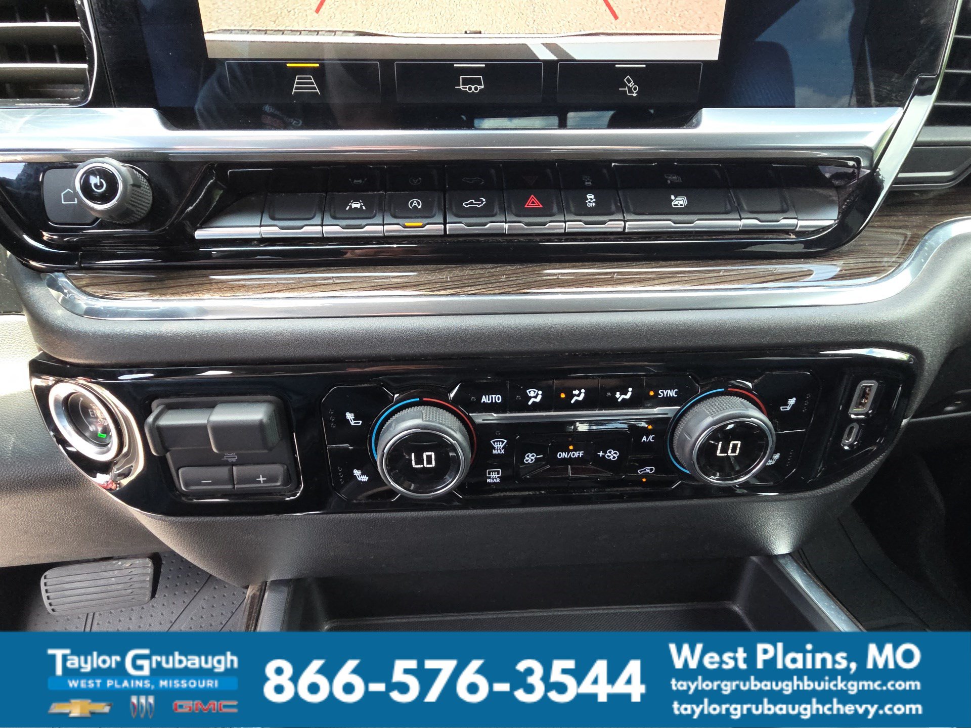 2023 Chevrolet Silverado 1500 RST - Photo 24