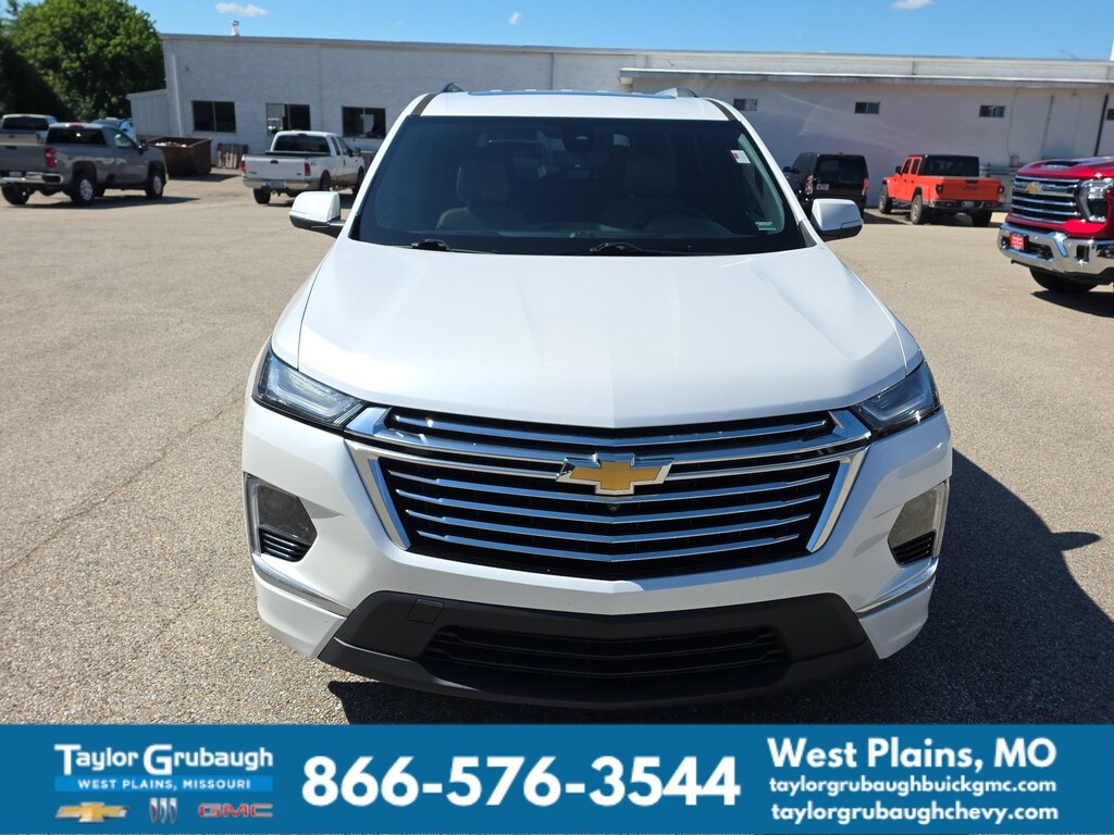 Used 2023 Chevrolet Traverse Premier SUV