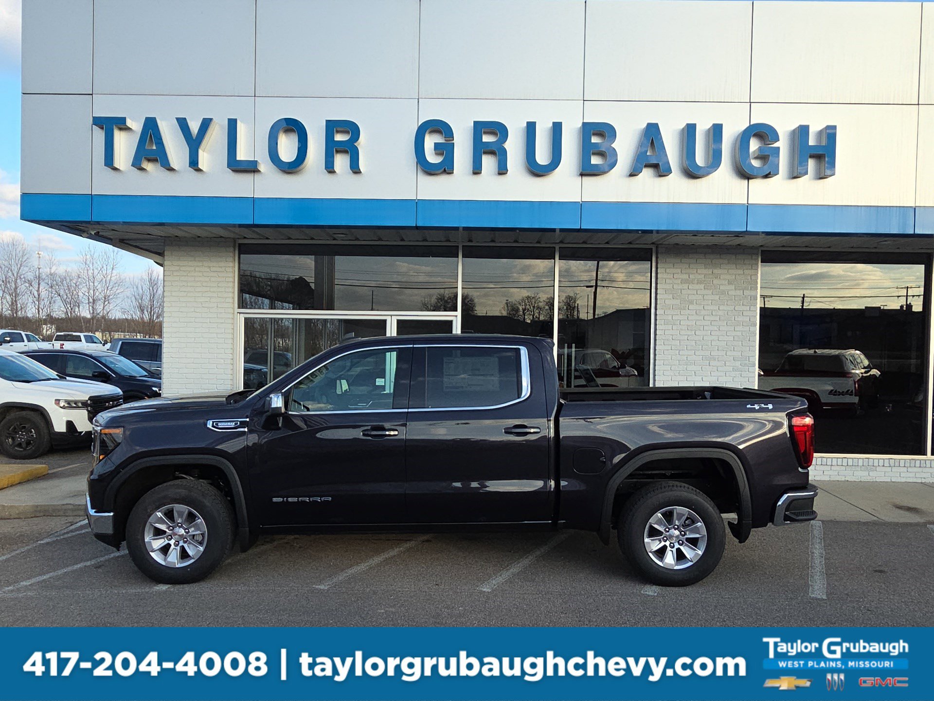 2026 GMC Sierra 1500 SLE's photo