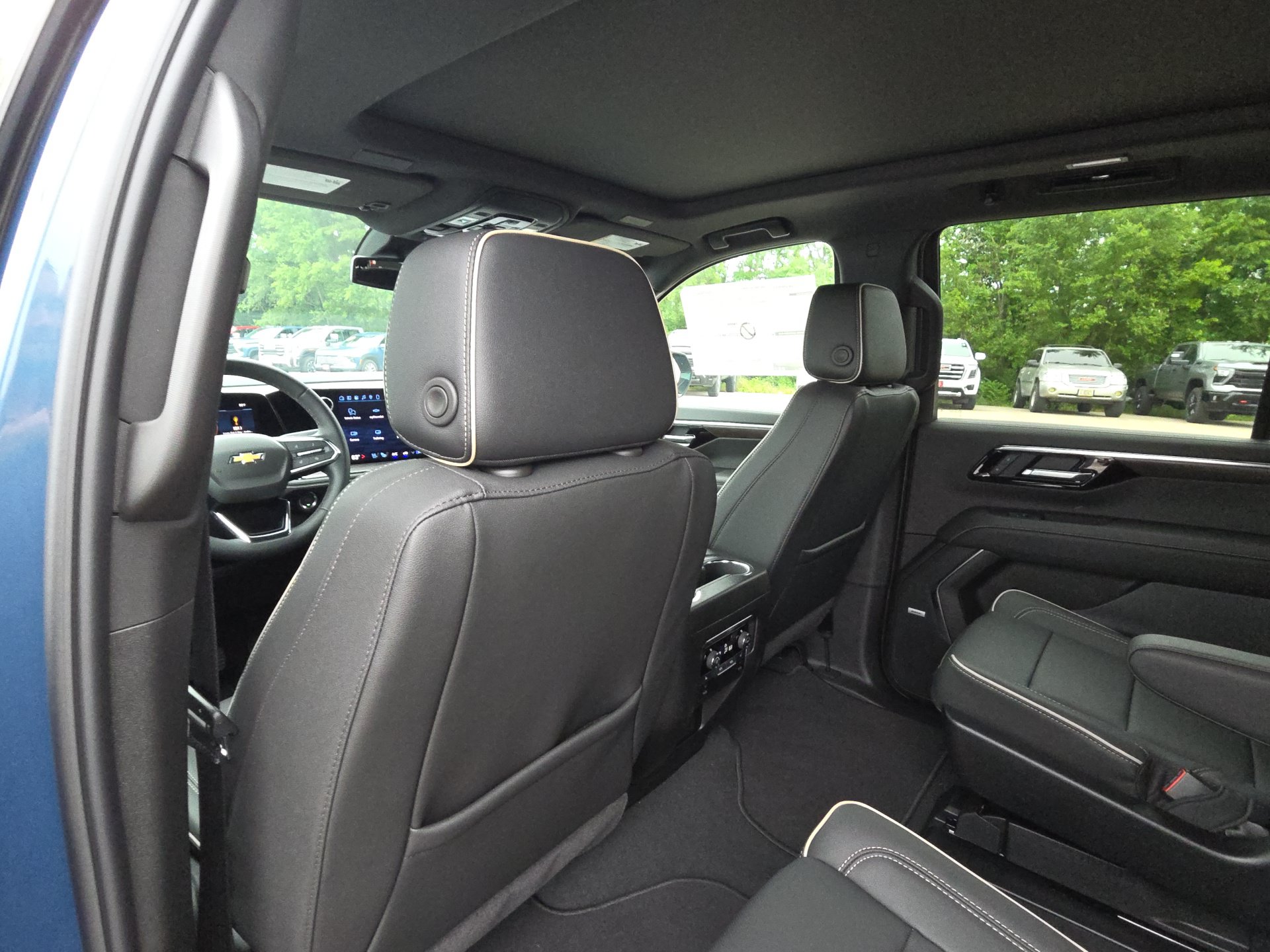 2026 Chevrolet Tahoe Premier - Photo 28