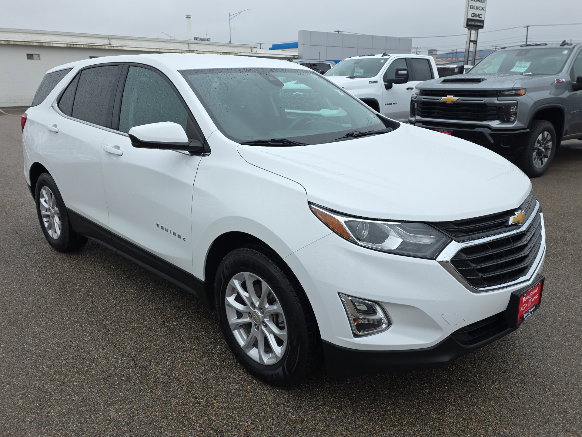 Used 2020 Chevrolet Equinox LT with VIN 3GNAXUEV8LS732957 for sale in West Plains, MO