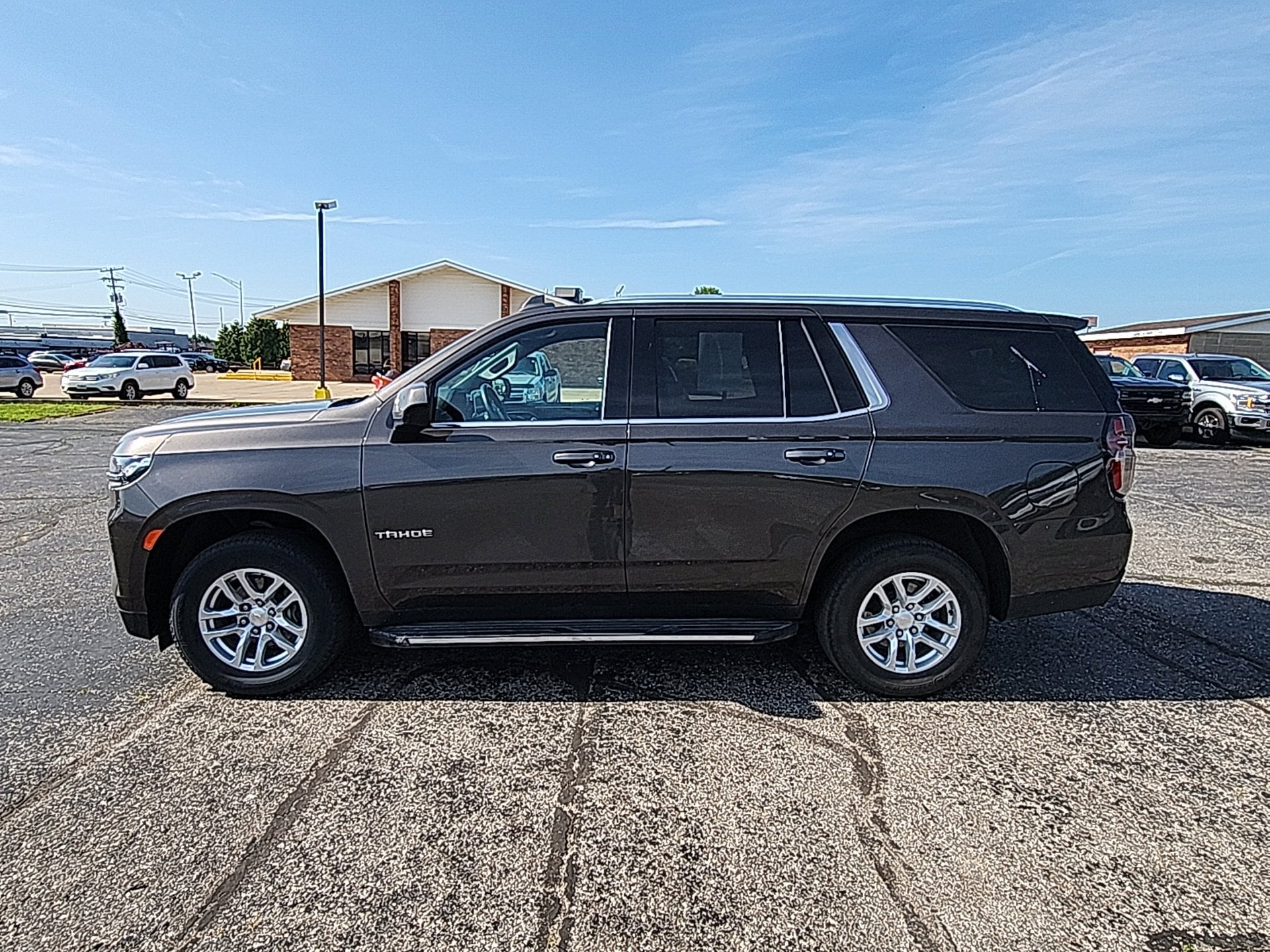 2021 Chevrolet Tahoe LT photo 4