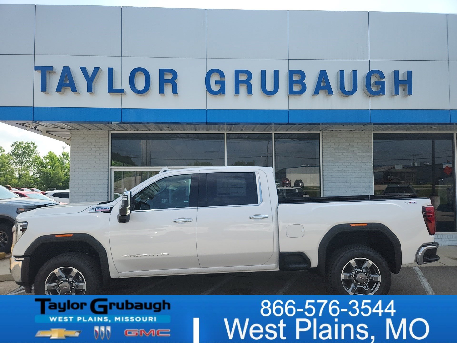 2025 GMC Sierra 2500HD SLT's photo