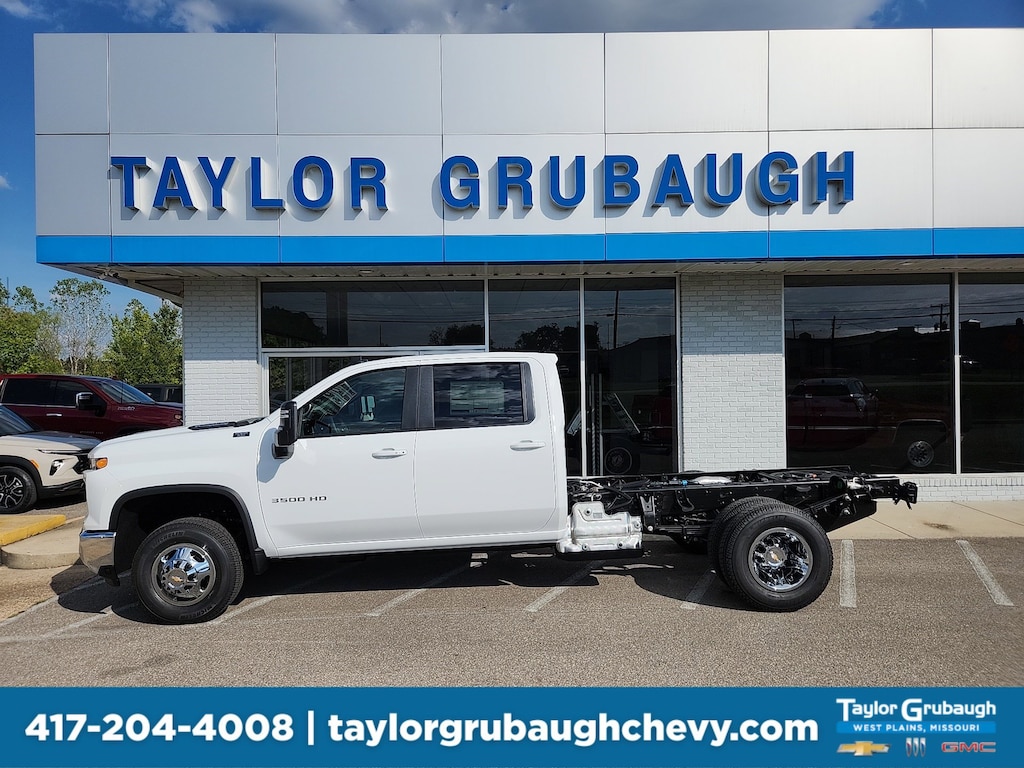 New 2026 Chevrolet Silverado 3500 HD Chassis Cab LT Truck