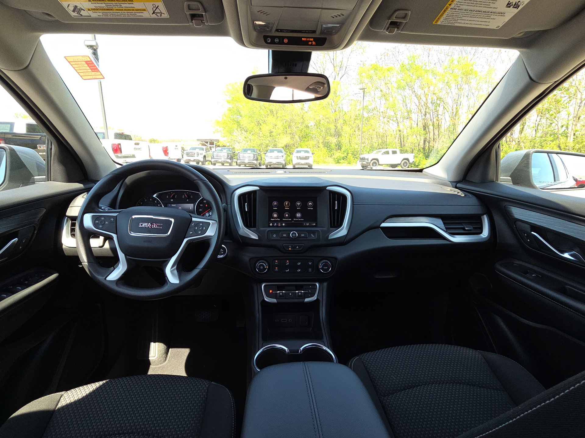 2024 GMC Terrain SLE - Photo 28