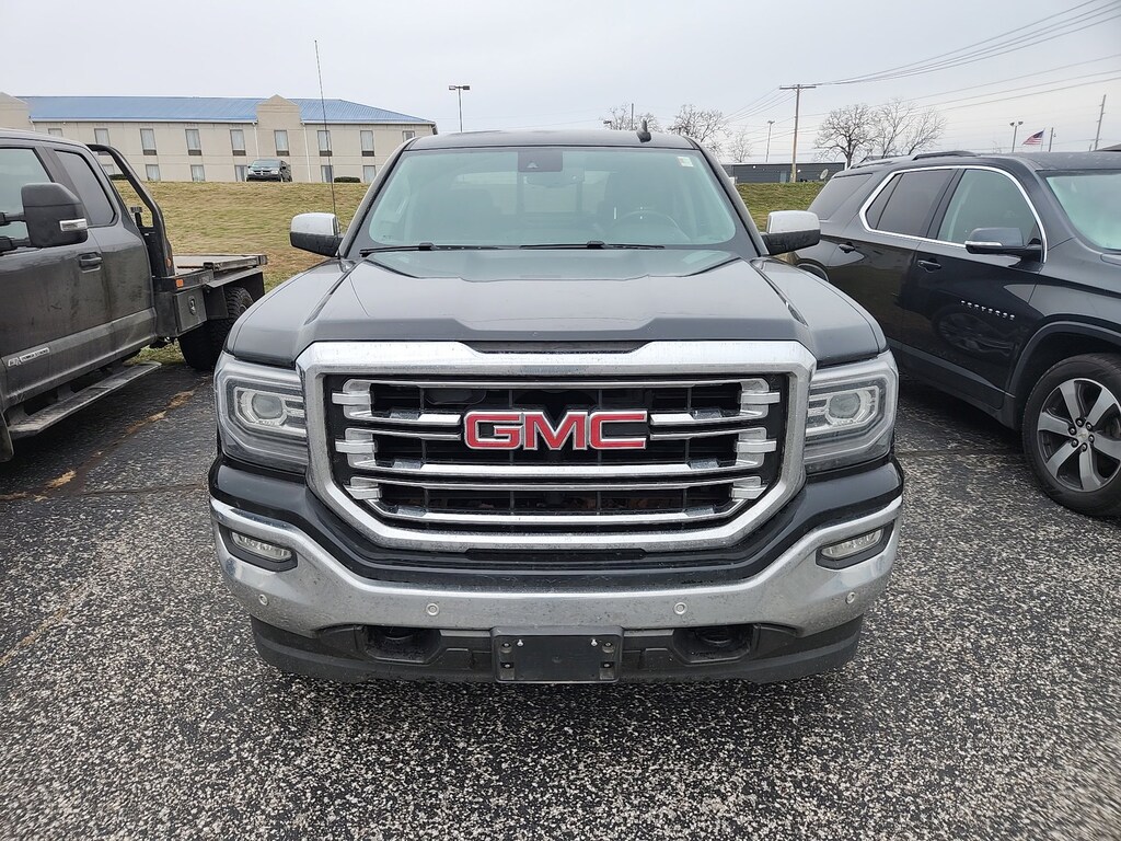 Used 2018 GMC Sierra 1500 SLT Truck