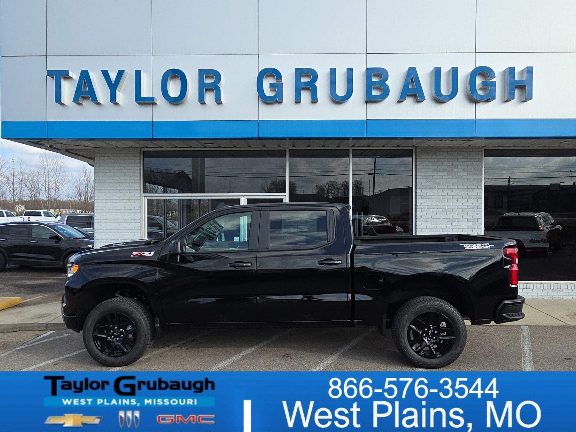 2026 Chevrolet Silverado 1500 LT Trail Boss Crew Cab 4WD