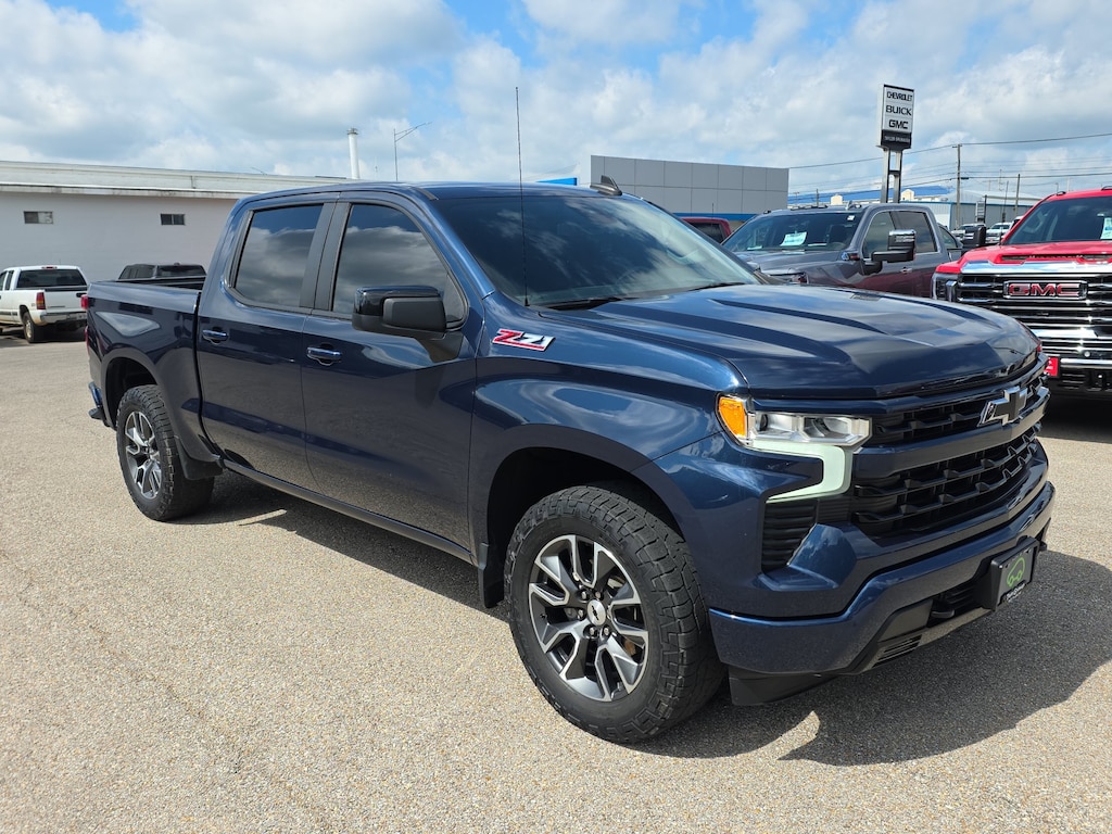 Used 2022 Chevrolet Silverado 1500 RST Truck