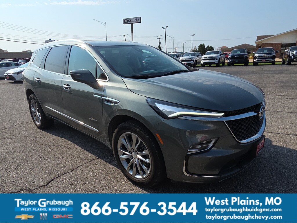 Used 2022 Buick Enclave Avenir SUV