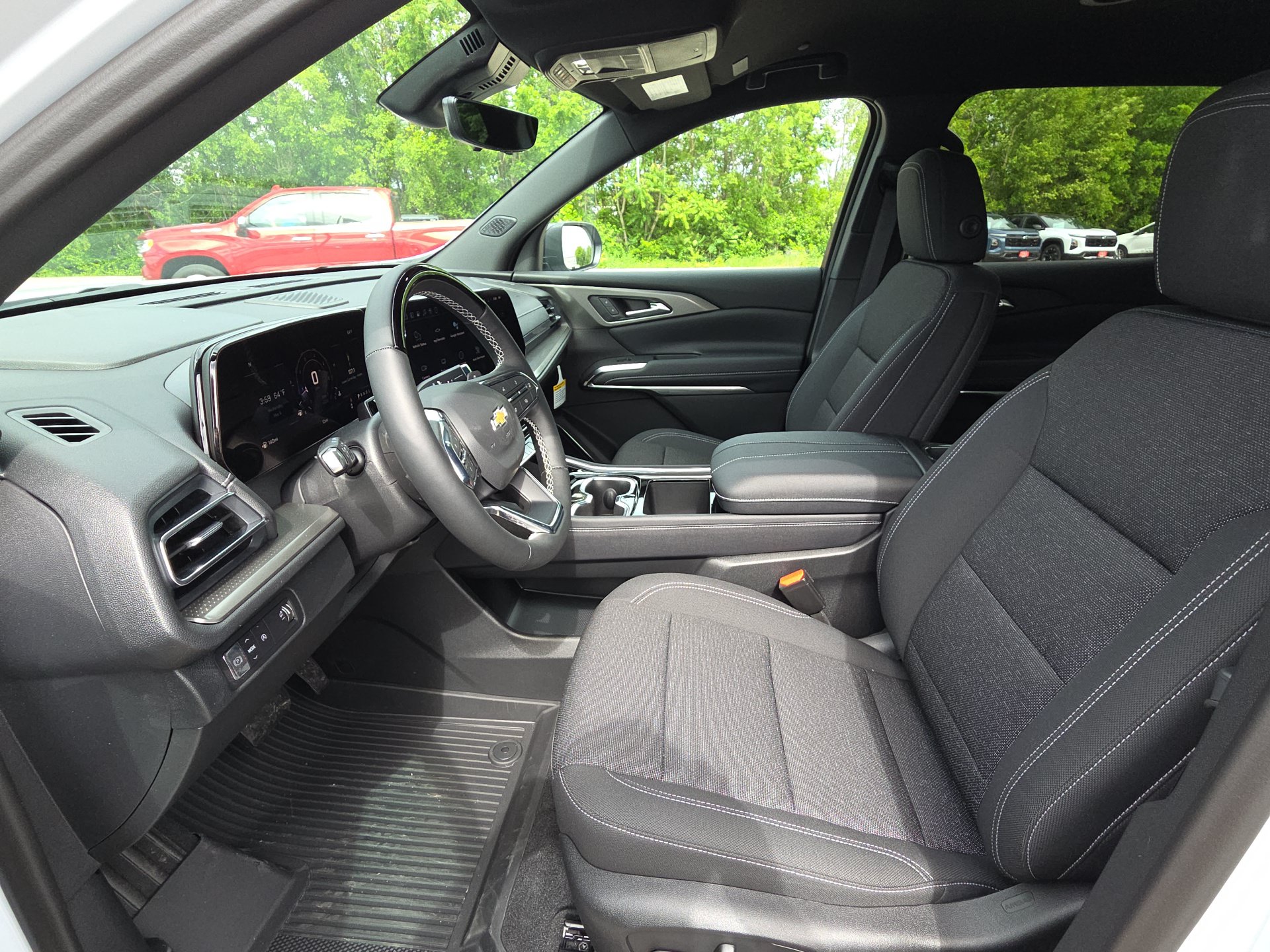 2026 Chevrolet Traverse LT - Photo 14
