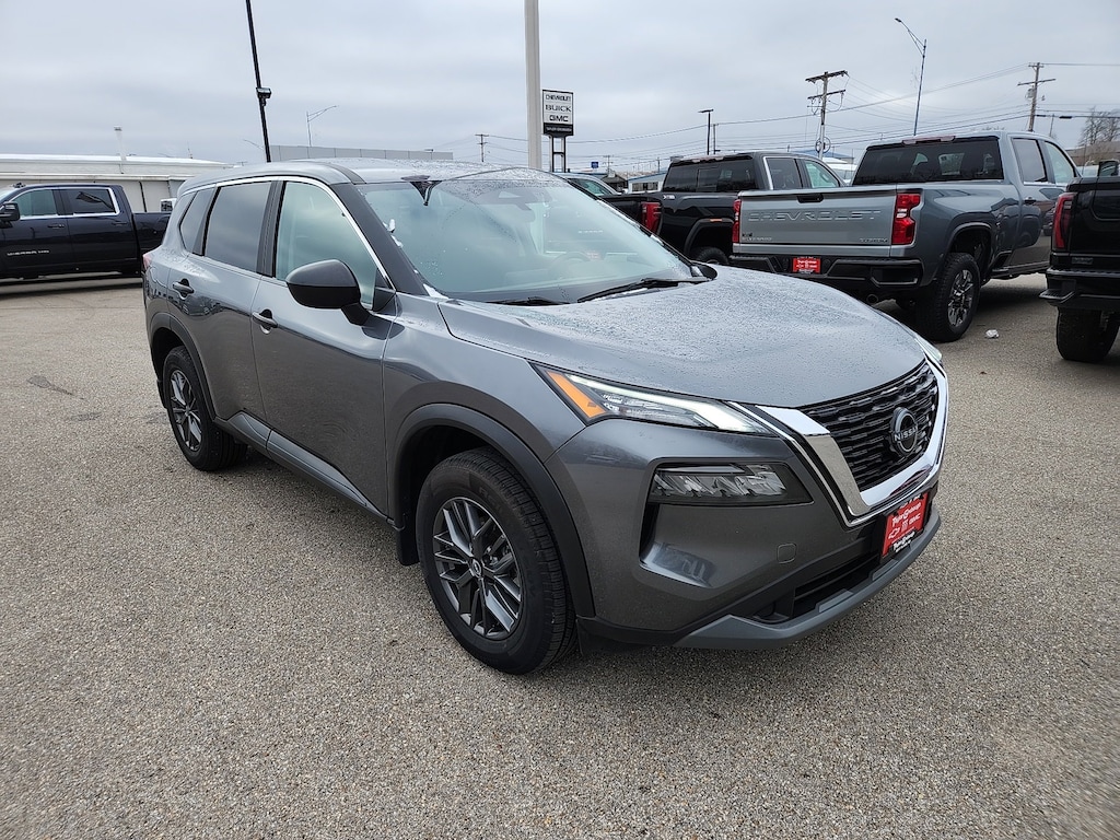 Used 2023 Nissan Rogue S