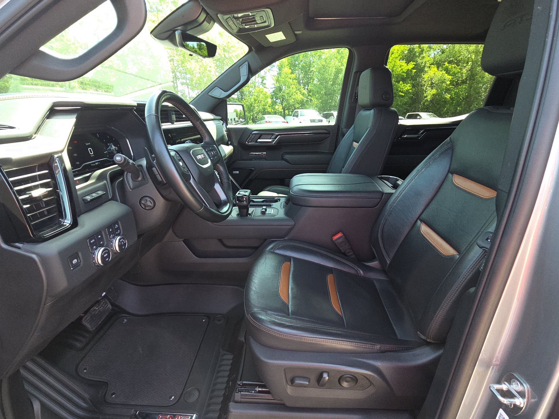 2024 GMC Sierra 1500 AT4 - Photo 17