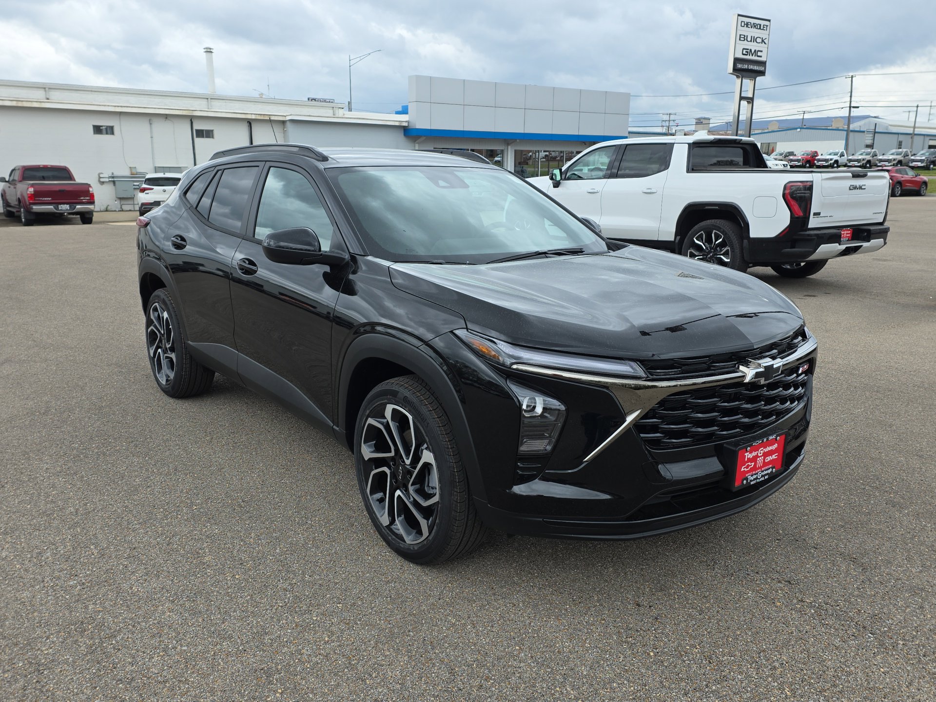 View vehicle photo 2