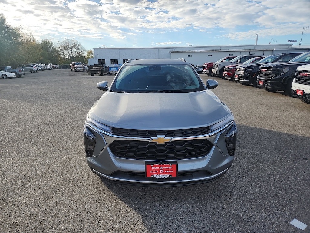 New 2026 Chevrolet Trax LT SUV