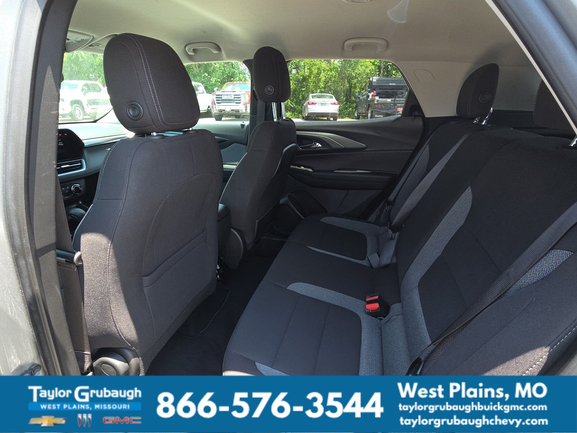 2024 Chevrolet TrailBlazer LS - Photo 28