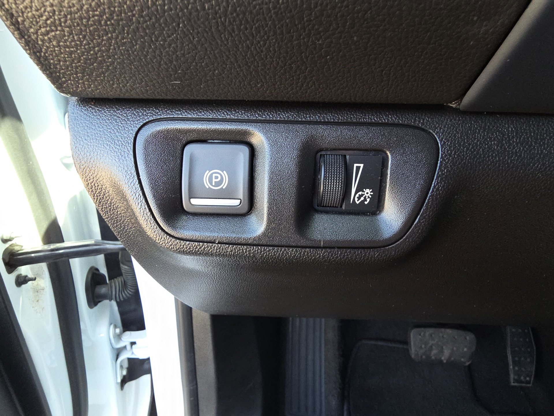 2023 GMC Acadia SLE - Photo 20