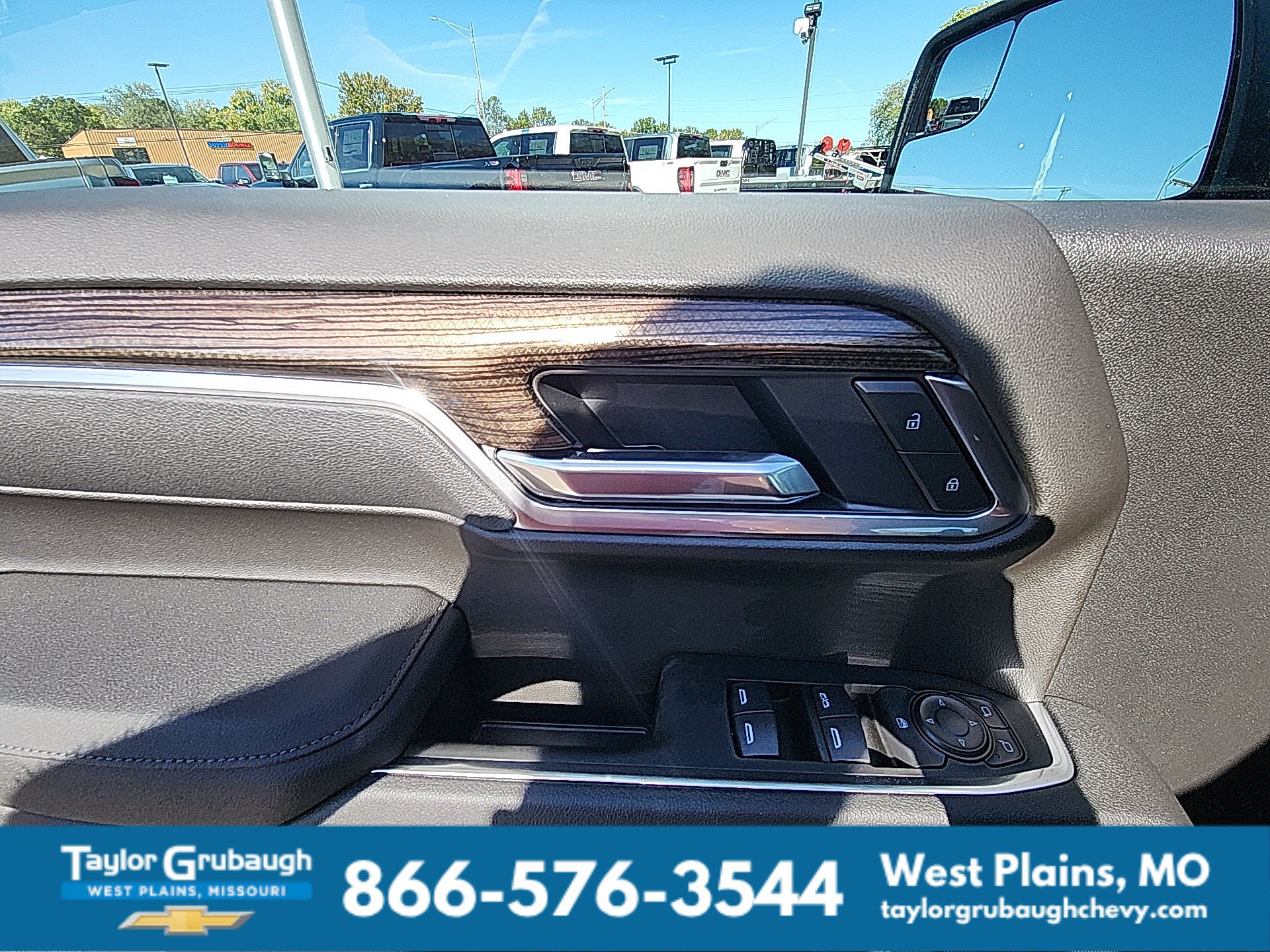 2026 Chevrolet Silverado 1500 LT - Photo 15