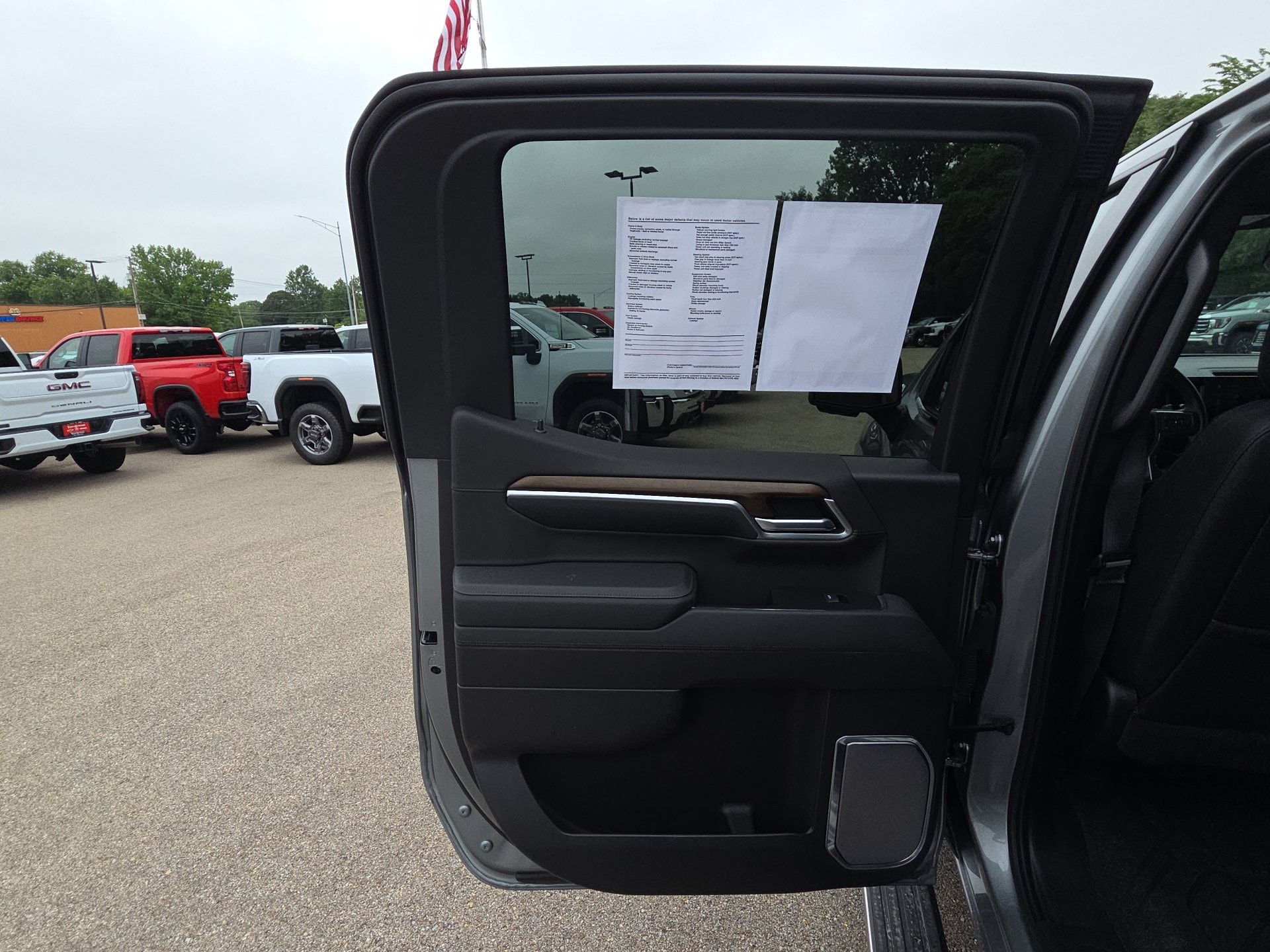 2025 Chevrolet Silverado 1500 High Country - Photo 27