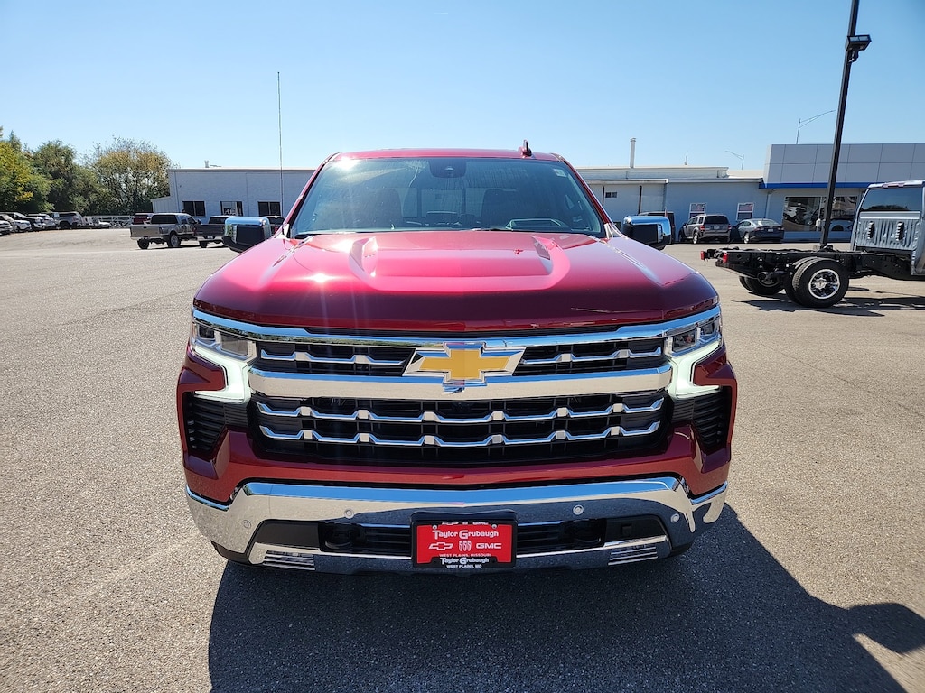 New 2026 Chevrolet Silverado 1500 LTZ Truck