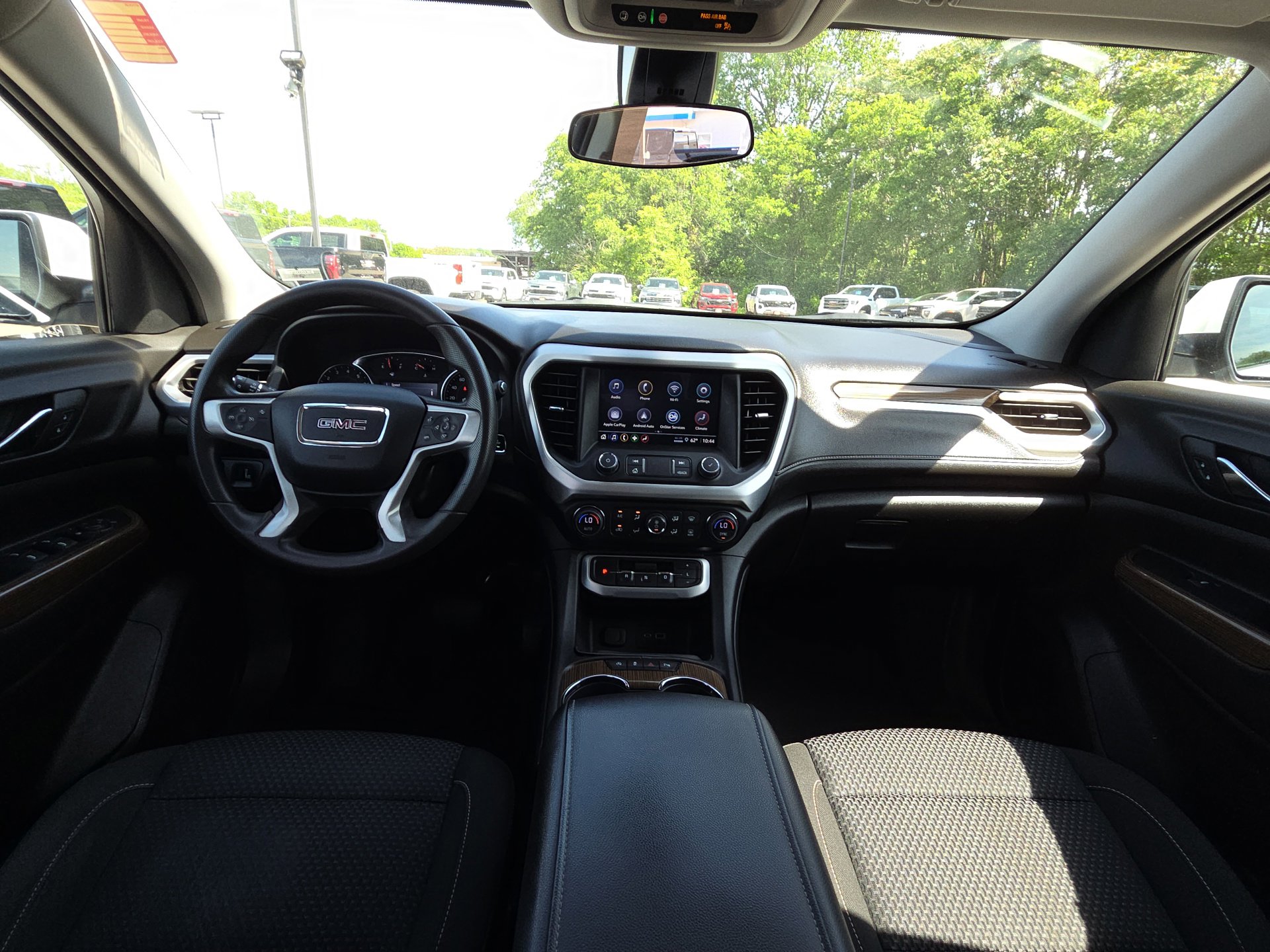 2023 GMC Acadia SLE - Photo 29